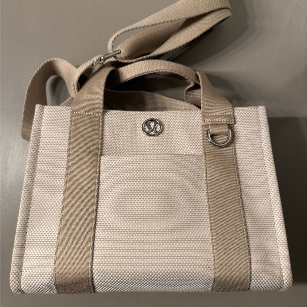 Lululemon Two-Tone Canvas Mini Tote Bag 4.5L